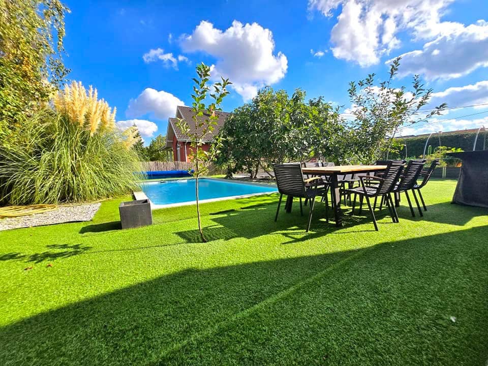 Luxus, exkluzív életkörnyezet Deszken a Marosmenti lakóparkban! Ide csak költözni kell!